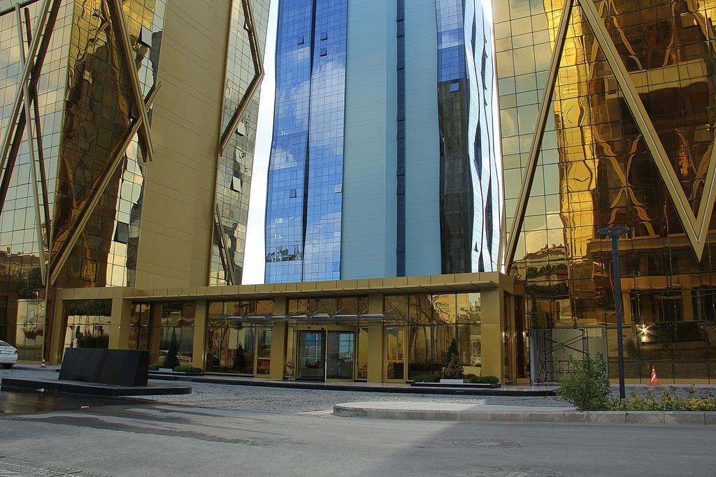 Mac Hotel Vazo Kule Istanboel Buitenkant foto