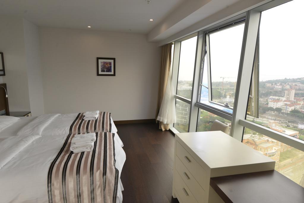 Mac Hotel Vazo Kule Istanboel Buitenkant foto