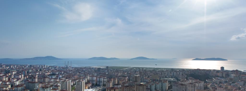 Mac Hotel Vazo Kule Istanboel Buitenkant foto